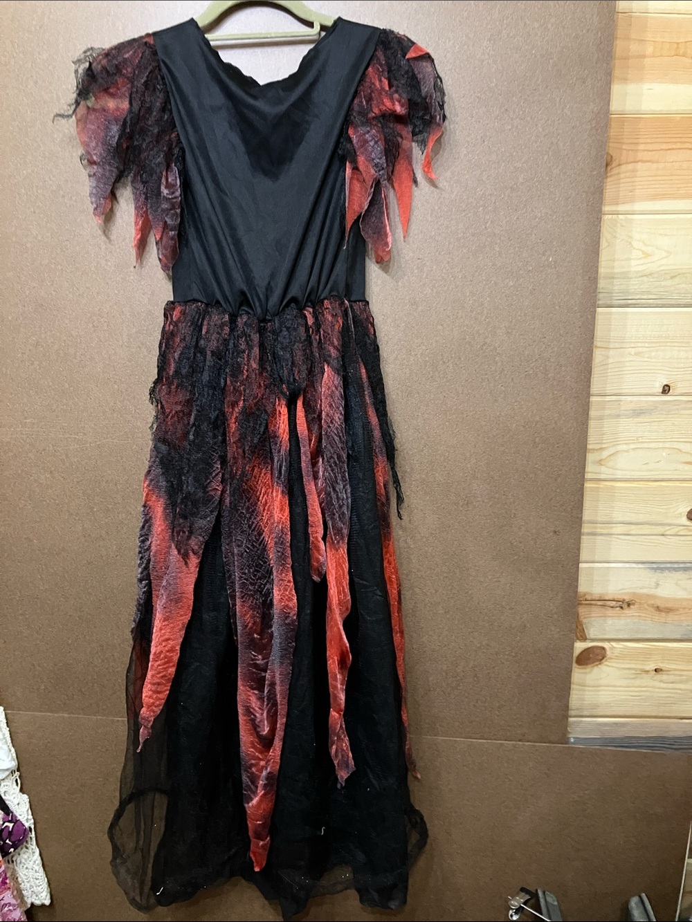 Girls Halloween Witch Costume Dress in Black and Orange - Picture 5 of 7